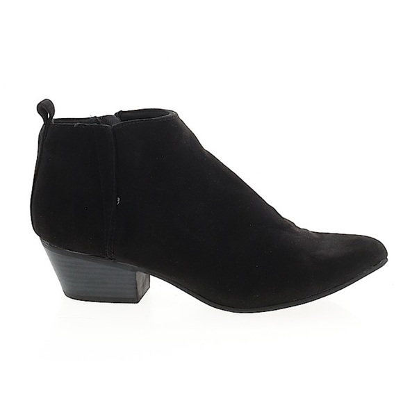 Old Navy Shoes - Old Navy Black Suede Ankle Boots